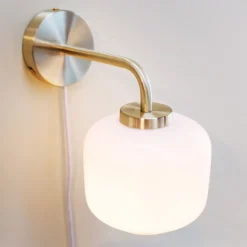 Arp Ø15 vägglampa