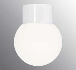 Classic Glob Ø15 badrumslampa