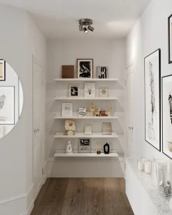 Correct 3 spotlight