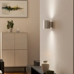 Evoke S vägglampa