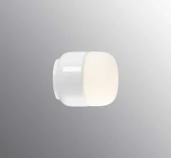 Ohm 100/110 badrumslampa