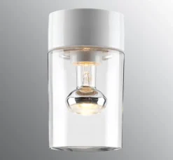 Opus 120/200 badrumslampa
